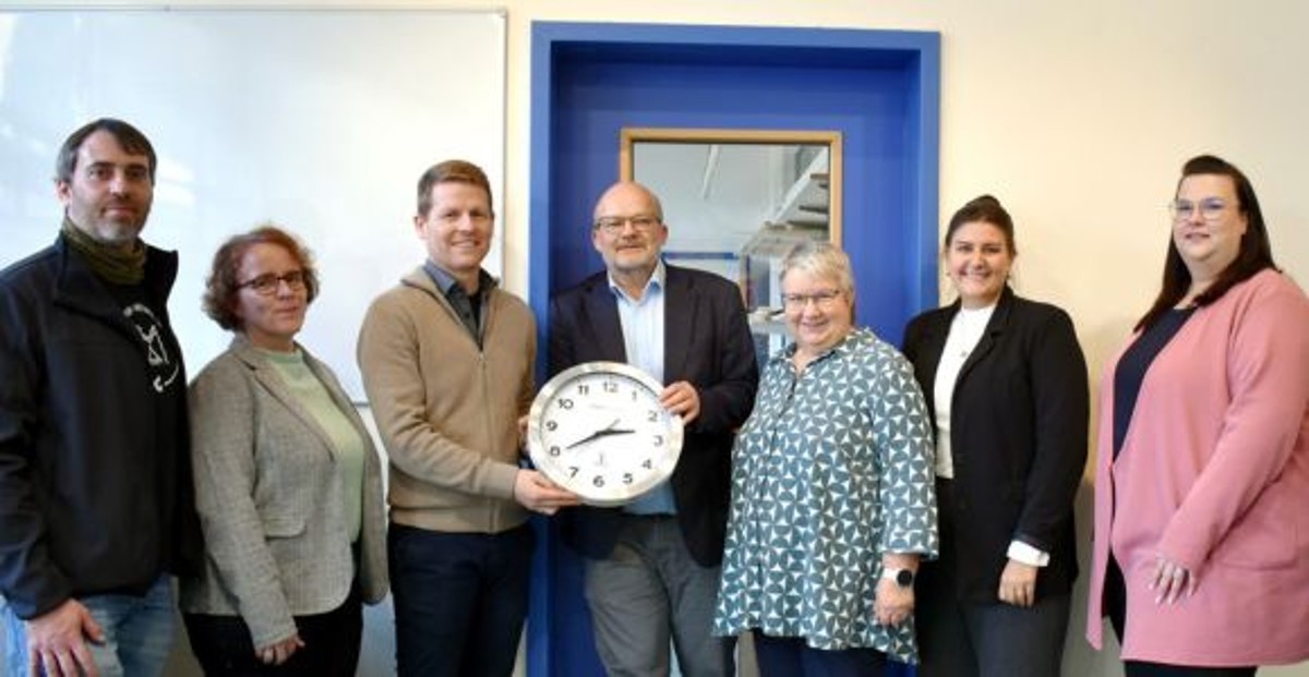 Bekräftigung der Bildungspartnerschaft